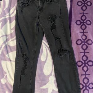 Mudd ripped skinny jeans